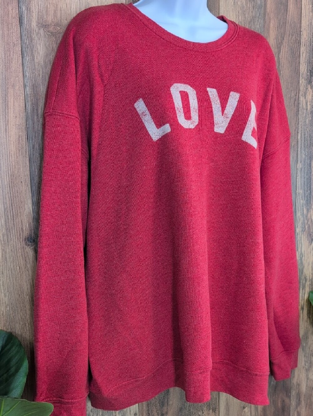 Oat Collective LOVE Graphic Red Crewneck Sweatshirt XL       W323